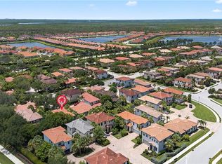 1134 Medan CT N #33, NAPLES, FL 34113