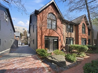 1801 W Diversey Pkwy Unit 16, Chicago, IL, 60614