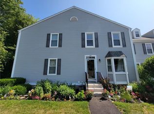 137 Strathmore Ln #137, Wallingford, CT 06492