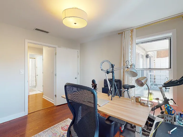 20 Chestnut St #308 — Photo 12