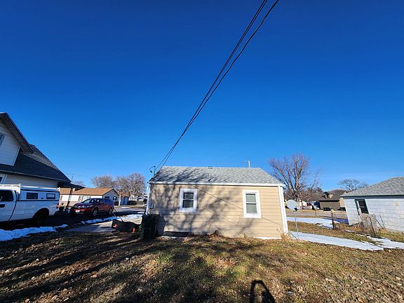 2nd image of 510 E 13th Street