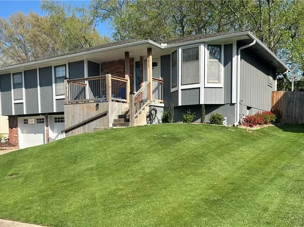 1823 N Lazy Branch Rd, Independence, MO 64058