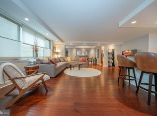 1919 Chestnut St #72324, Philadelphia, PA 19103