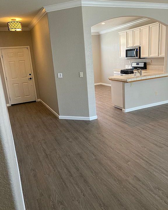 1st image of 2097 Milan Way