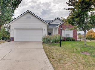 5823 Applegate Ct, Carmel, IN 46033