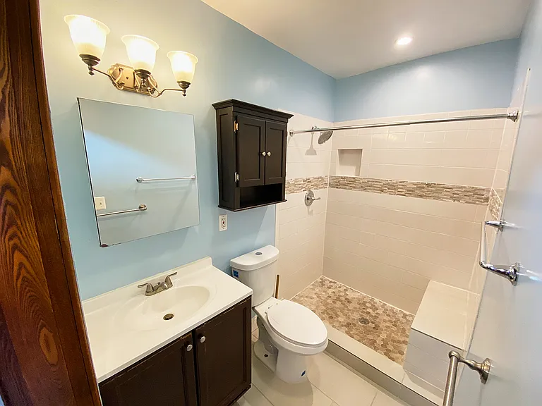 2519 N Capitol St NE — Photo 27