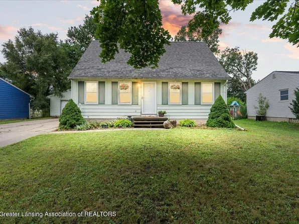 3117 Arcadia Dr, Lansing, MI 48906