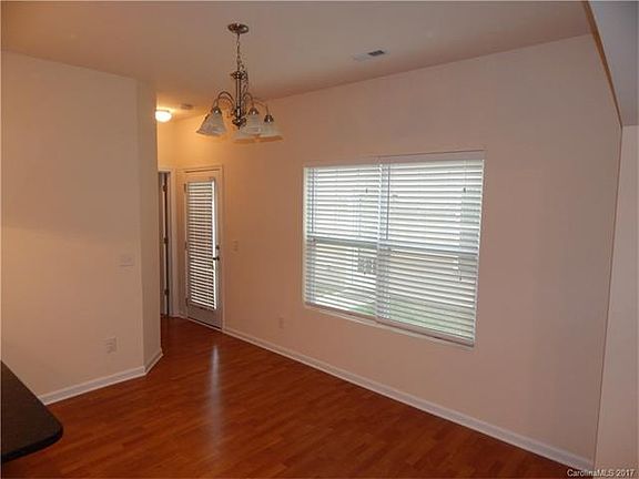 5th image of 4324 Macey Ln #163
