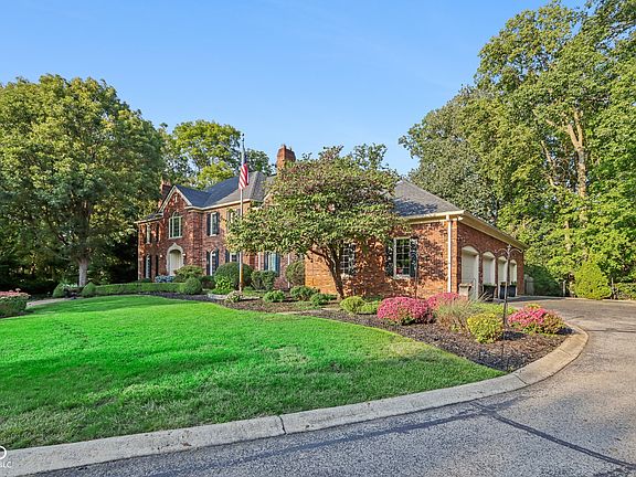 2nd image of 6531 Castle Knoll Ct