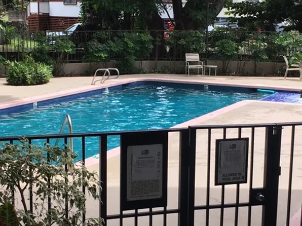 55 S Judd St APT 808, Honolulu, HI 96817