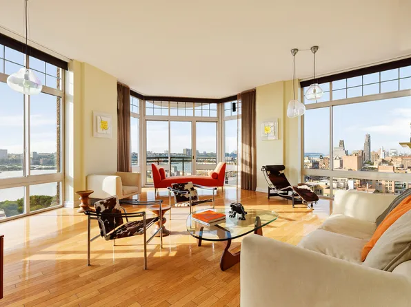 272 West 107th Street image 1 of 22