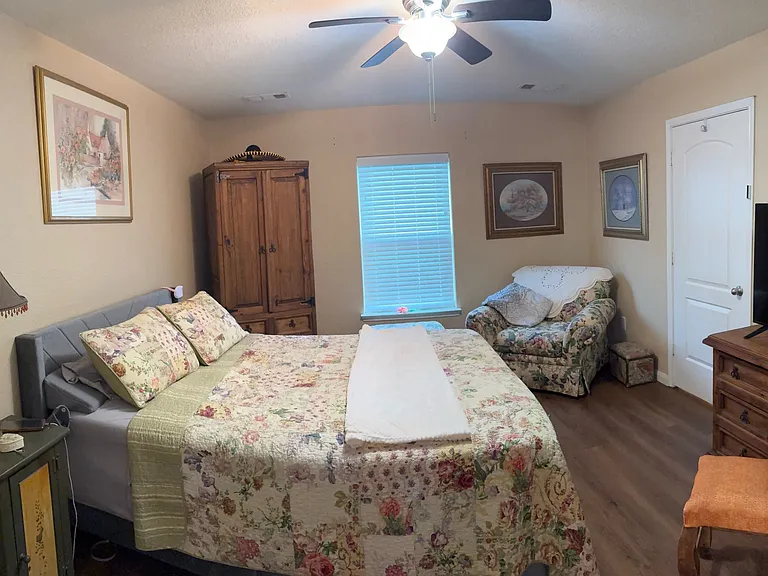 1224 Lombardy Dr — Photo 9