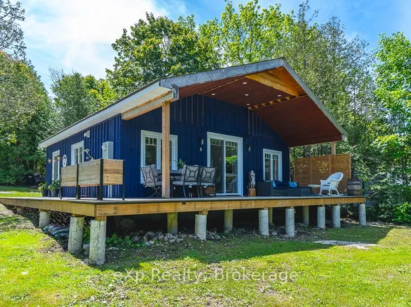 141 Wilson Dr, Georgian Bluffs, ON N0H 2T0