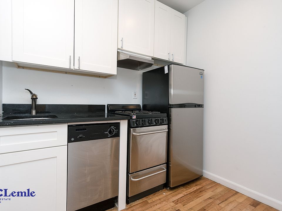 1st image of 1371 1st Ave #2C