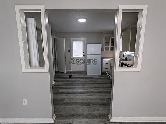 5th image of 3925 Patricia St