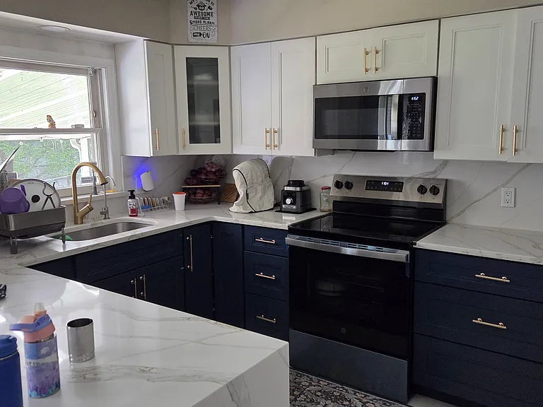 41 Ontario Ave — Photo 18