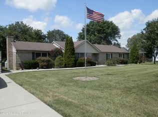 8310 Dawson Hill Rd, Louisville, KY 40299