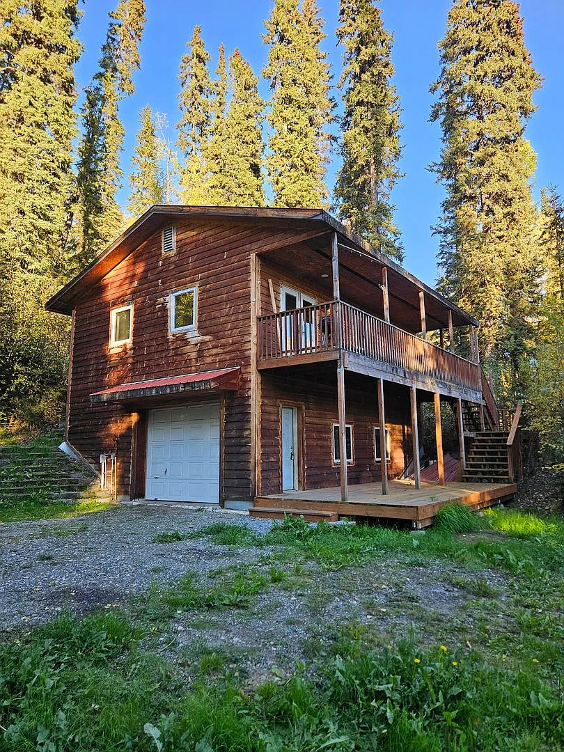 Spacious 1 bed/1 bath off Chena Hot Springs Rd! — Photo 1