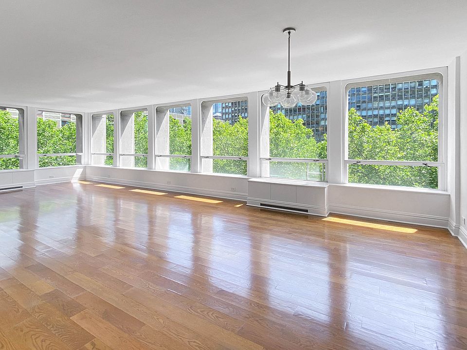 1st image of 330 E 33rd St APT 5M