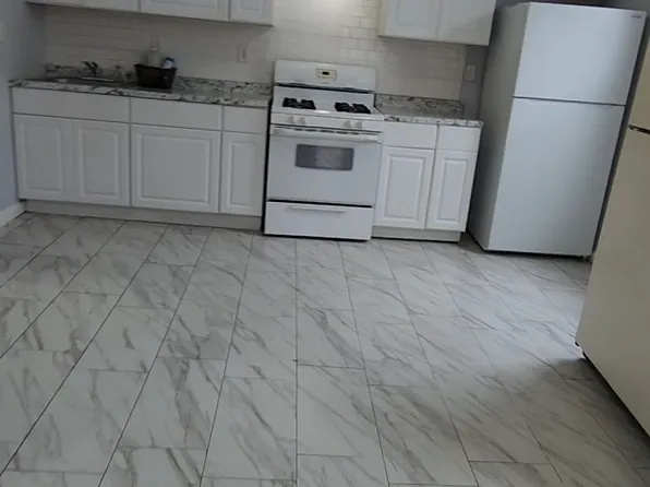 449 S 15th St, Newark, NJ