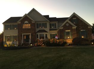 212 Johnson Rd, Whitehouse Station, NJ 08889