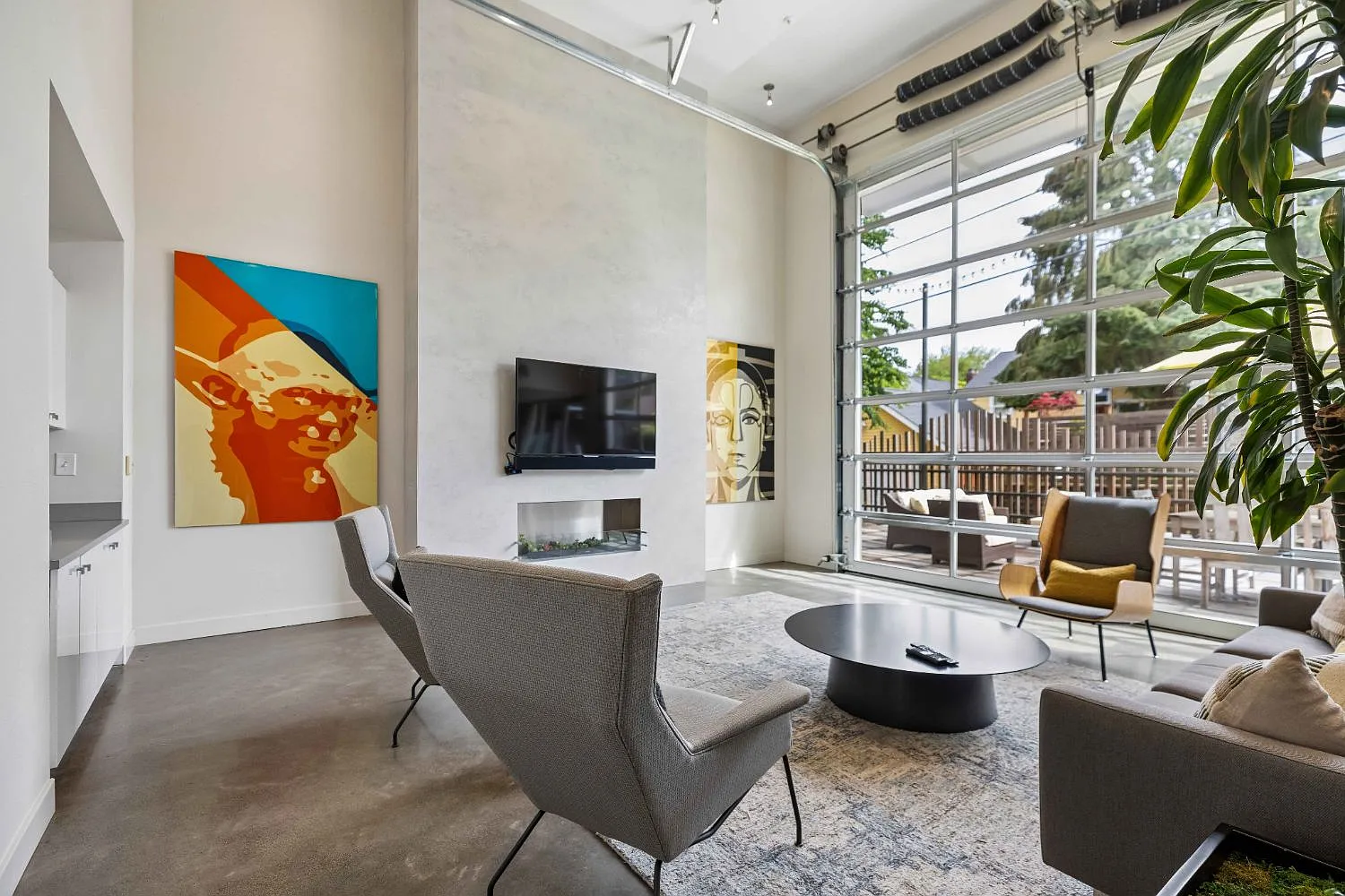 Janus Apartments — Photo 2