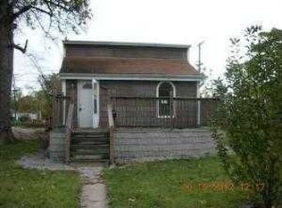 15713 Lathrop Ave, Harvey, IL 60426