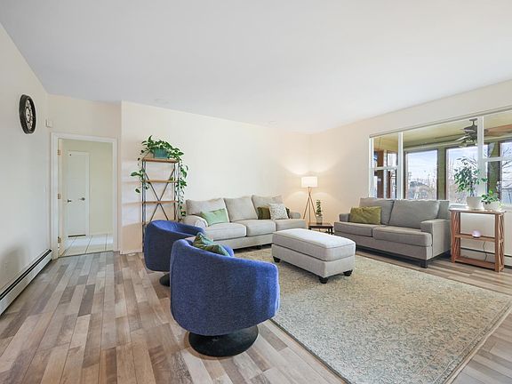 3rd image of 895-24 1/2 Rd