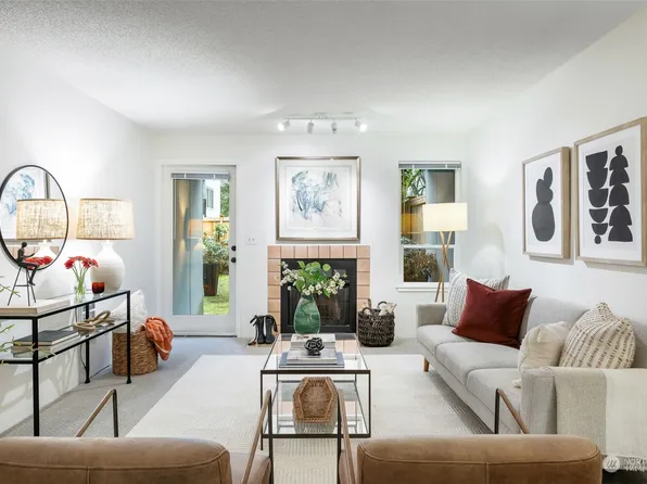 13717 Linden Avenue N #114, Seattle, WA 98133