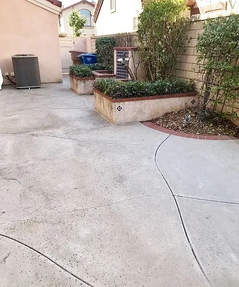 1727 Blossom Ct — Photo 28