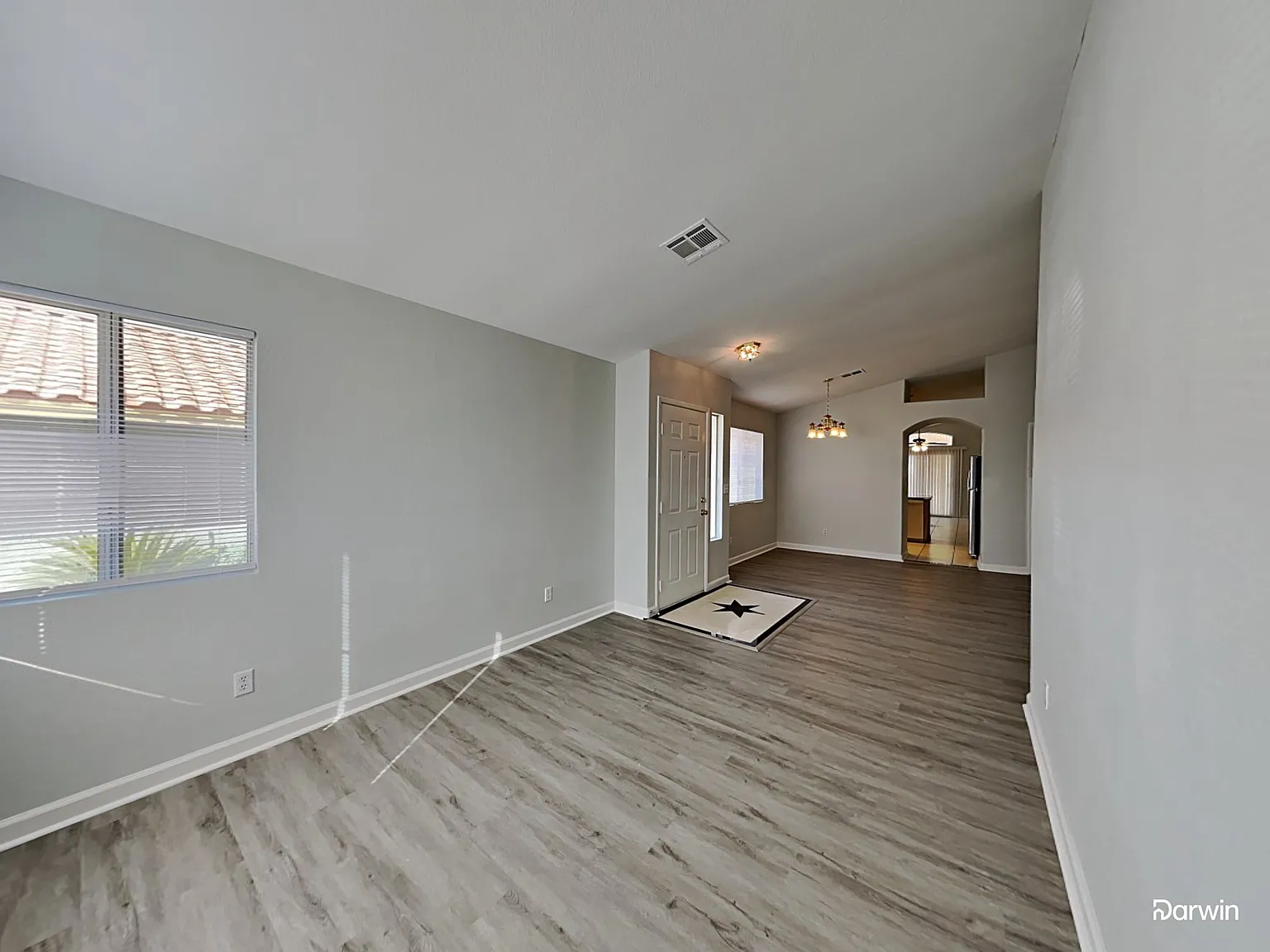 2 bed, 2.0 bath, 1360 sqft, $1,745 — Photo 4