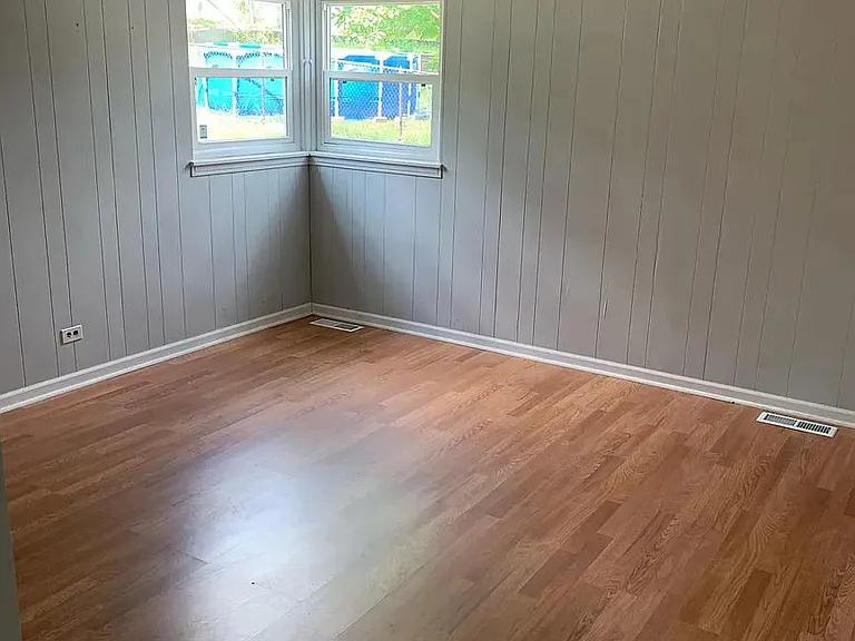 365 Minocqua St — Photo 9