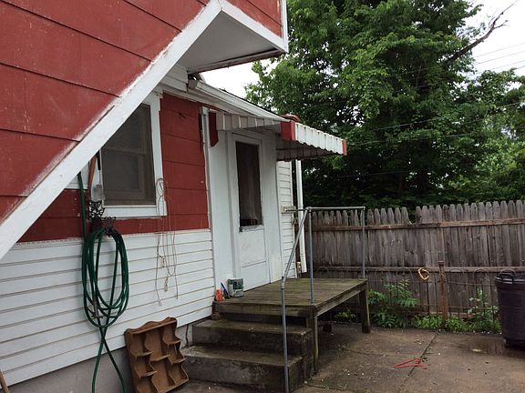 5th image of 731 Wyoming St