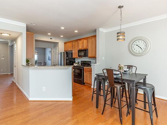 5th image of 10120 Cool Hive Pl
