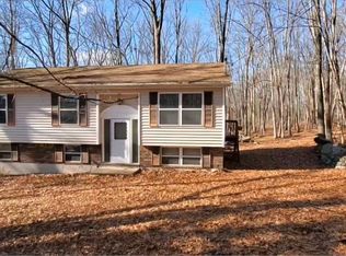 5609 Cub Ln, East Stroudsburg, PA 18302