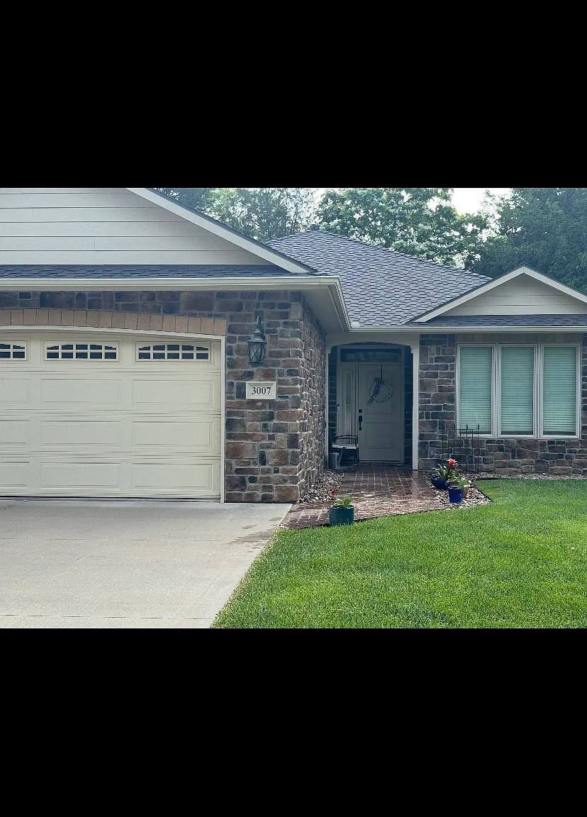 Pine Hill Pl, Hutchinson — Photo 3