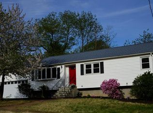 19 Fitzpatrick Rd, Ansonia, CT 06401