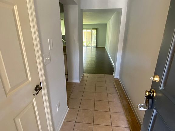 4th image of 2513 Harn Blvd Unit 2
