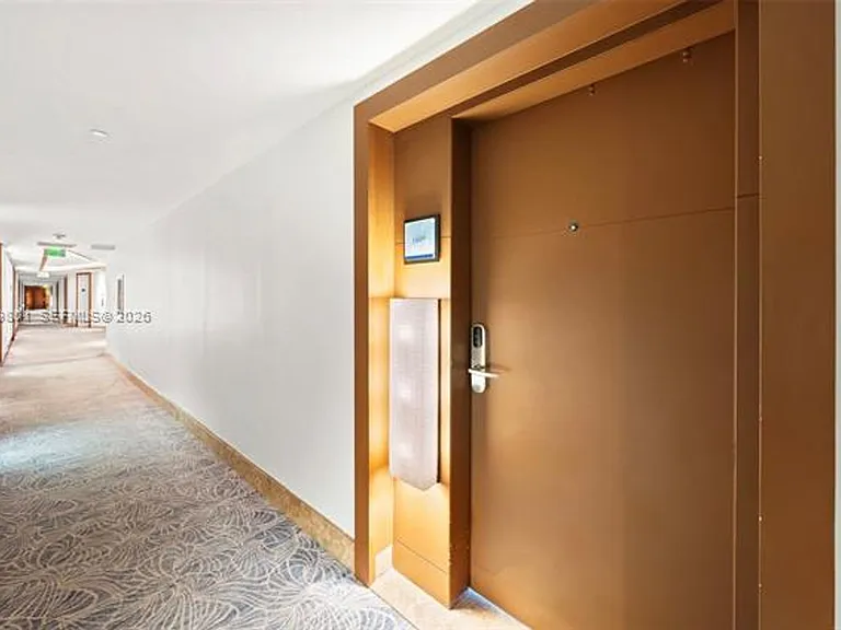 6801 Collins Avenue Cu #1409 — Photo 21