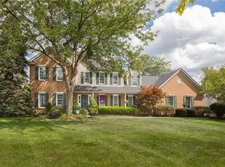 31867 Hazelwood Ln, Avon Lake, OH 44012