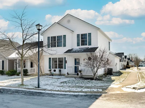 145 Feathertip Ln, Lewis Center, OH 43035