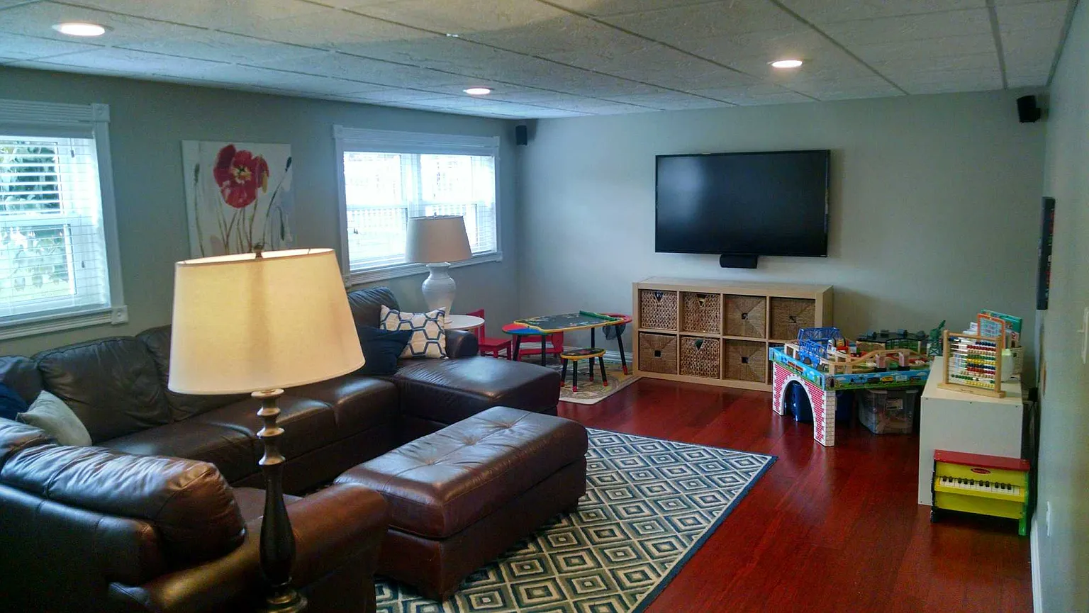 7718 Nantucket Dr photo 1