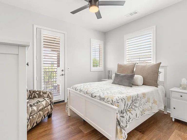 8653 Bay Laurel St — Photo 20