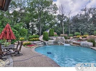 69321 Pine River Dr, Romeo, MI 48065