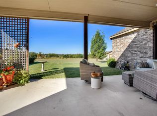 627 Bois D Arc St, Whitesboro, TX 76273