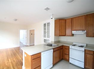 885 Massachusetts Ave APT 5, Cambridge, MA 02139