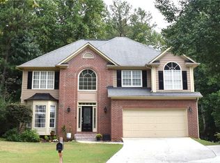1571 Green Oak Cir, Lawrenceville, GA 30043