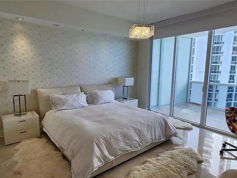15811 Collins Ave #2802 — Photo 12