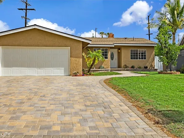 20415 Haynes St, Winnetka, CA 91306