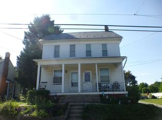 45 S Franklin St, Dallastown, PA 17313